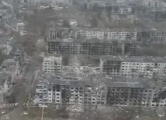 «Смерть и упадок». Военные показали, как теперь выглядит Мирноград с высоты птичьего полета — видео