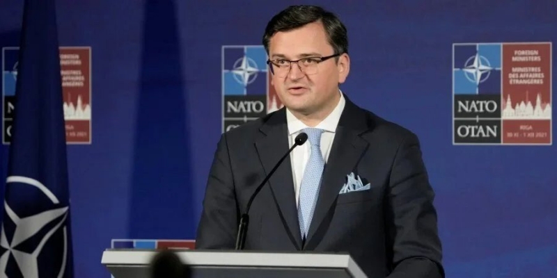 33 украинца на&nbsp;борту. Из&nbsp;Казахстана в&nbsp;Украину прибыл самолет, Кулеба заявил: еще два рейса запланированы на&nbsp;следующую неделю