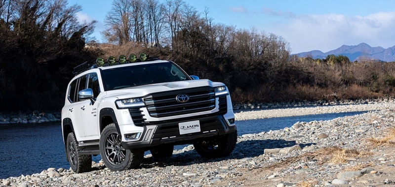 Ателье Jaos показала свою версию Toyota Land Cruiser 300