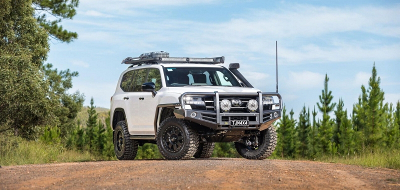Австралийское тюнинг-ателье поработало над новым Land Cruiser 300