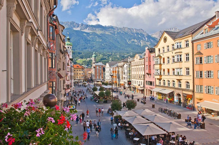 Австрия меняет правила въезда для россиян