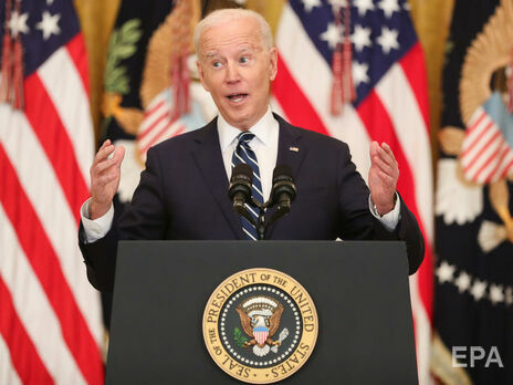 Байден: Россия больше не говорит про коммунизм. Она выступает за автократию