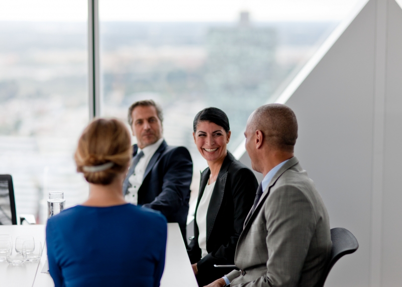 Бизнес не отказывается от новогодних мероприятий