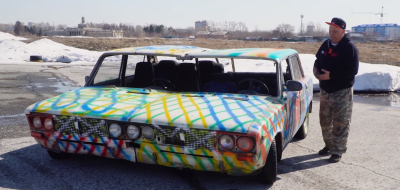 Блогеры сварили вместе две ''Лады'' и сделали одно очень широкое авто