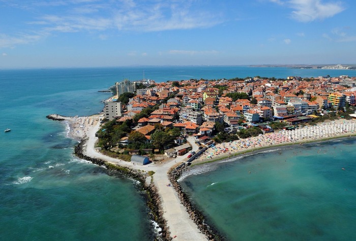 Болгария не поддерживает запрет на выдачу виз россиянам