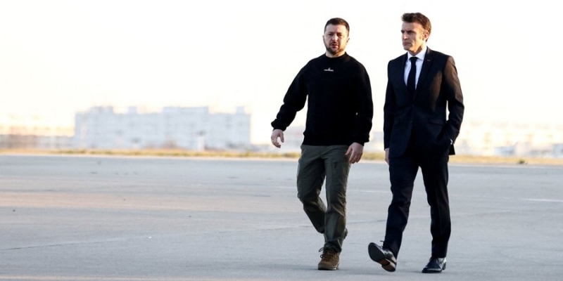 Европейское турне. Зеленский прибыл из&nbsp;Парижа в&nbsp;Брюссель вместе с&nbsp;Макроном на&nbsp;саммит лидеров ЕС&nbsp;&mdash; онлайн