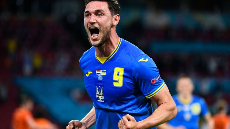 Форвард сборной Украины Яремчук рассказал, чего он ждет в игре против Англии в 1/4 финала Евро-2020