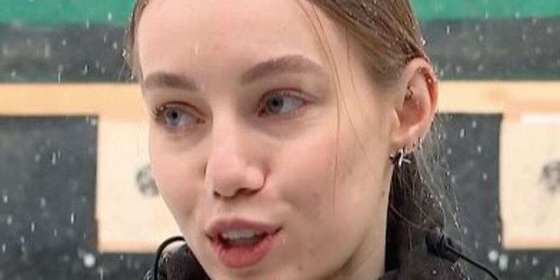 Каблуки сменила на&nbsp;берцы. Модель отказалась от&nbsp;карьеры ради победы Украины