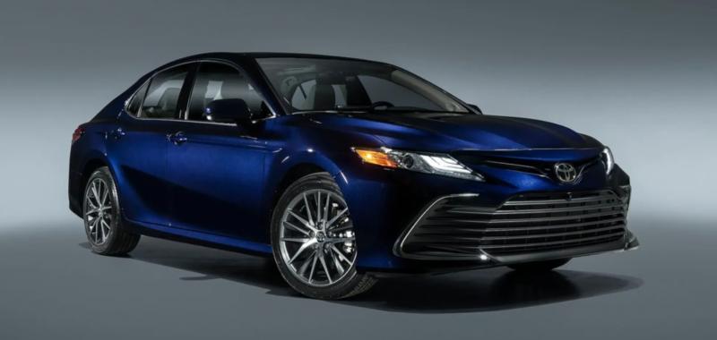 Какую машину можно купить в Украине вместо Toyota Camry