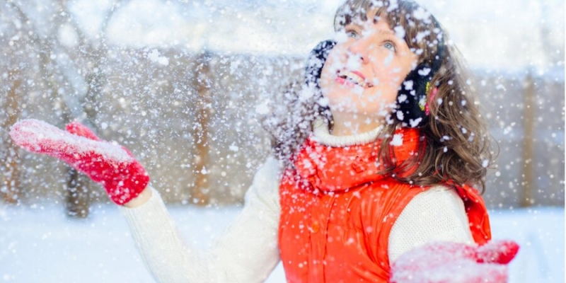 &laquo;Кому зимнее фото&nbsp;&mdash; как раз пора&raquo;. Синоптик рассказала, когда и&nbsp;где в&nbsp;Украине в&nbsp;ближайшее время выпадет снег