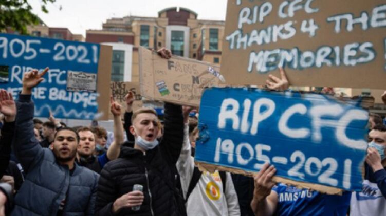 Конец проекта. Английские клубы похоронили Суперлигу и пошли с поклоном в УЕФА