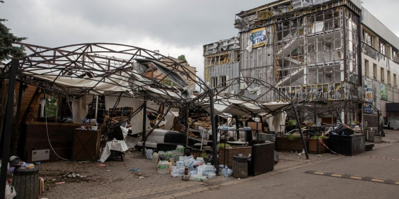 Корректировщика российского удара по кафе в Краматорске, где погибли 12 человек, арестовали