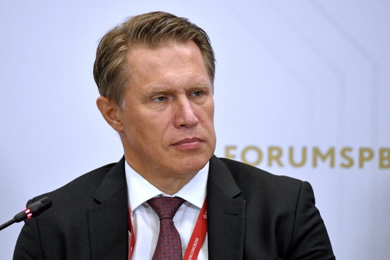 Минздрав отвел 3 недели на оценку эффективности вакцин против омикрона