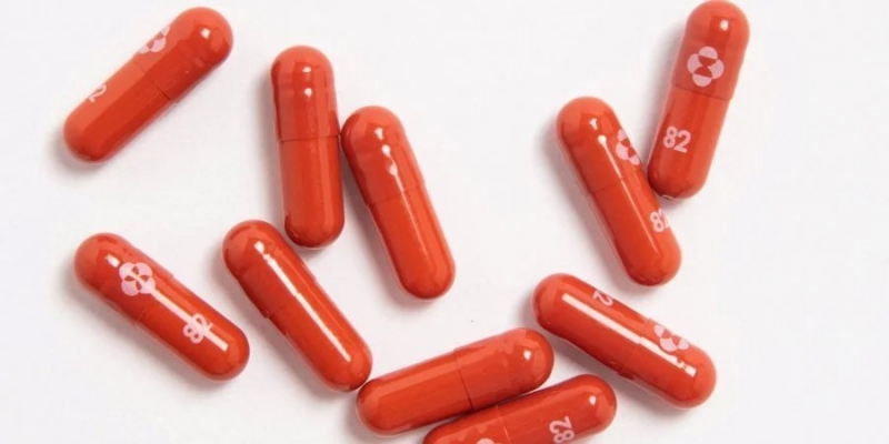 Минздрав зарегистрировал препарат для лечения коронавируса Молнупиравир