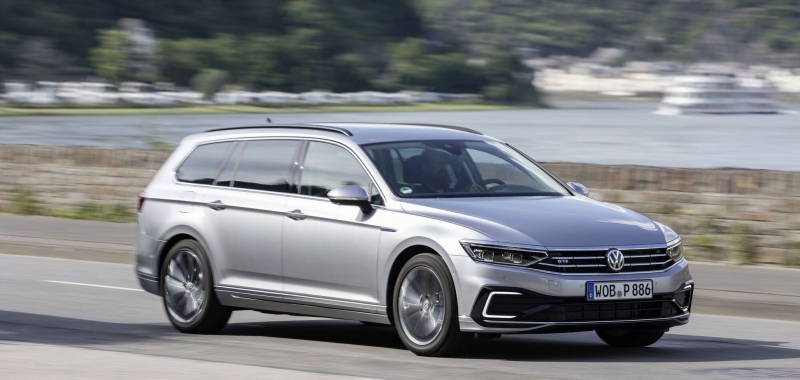 На тестах заметили новый VW Passat