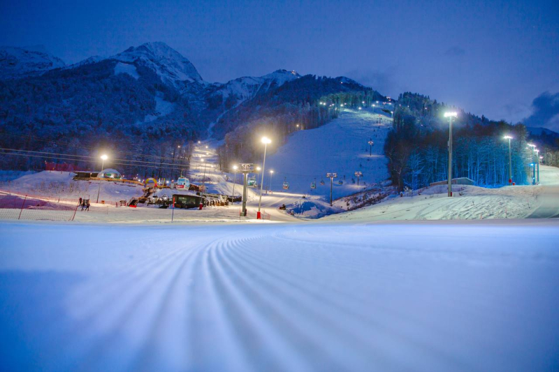 На&nbsp;Курорте Красная Поляна запущено вечернее катание