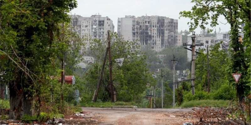 На оккупированных территориях Луганской области оккупанты пытаются ввести военную подготовку для школьников — ОВА