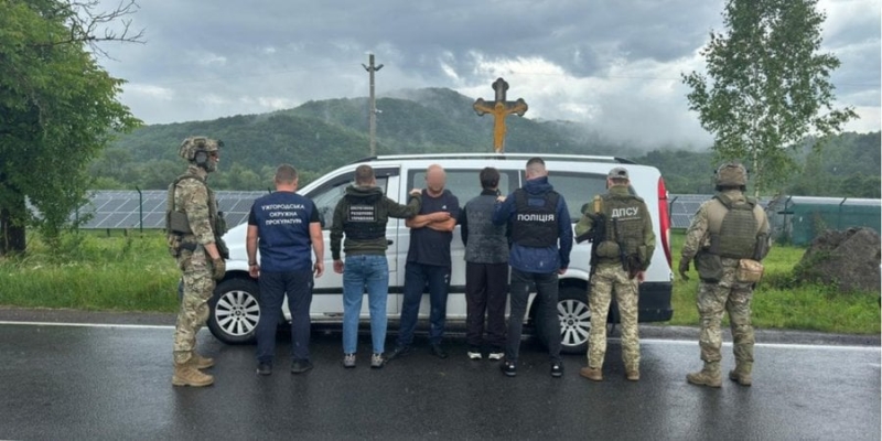 На&nbsp;Закарпатье владелец гостиницы поселял мужчин, а&nbsp;затем помогал им&nbsp;незаконно пересекать границу