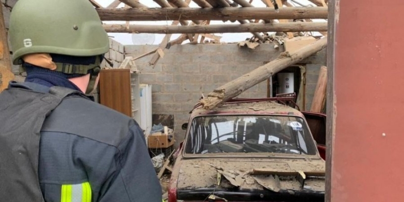 Обострение на&nbsp;Донбассе: боевики обстреляли почти всю линию разграничения, снаряды попали в&nbsp;детсад и&nbsp;школу, есть раненые&nbsp;&mdash; что происходит