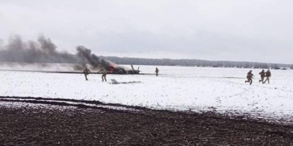 Под Волновахой сбили вертолет оккупантов, который прилетел эвакуировать пилота сбитого истребителя