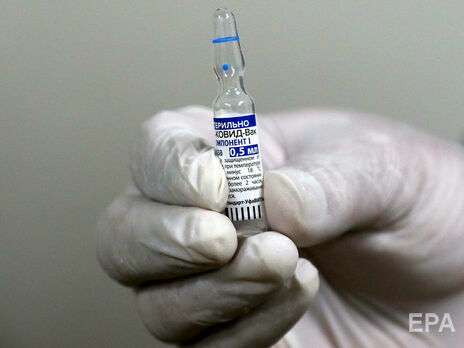 Премьер Чехии заявил, что ЕС "косвенно вынуждает" страну к переговорам о покупке российской вакцины "Спутник V"