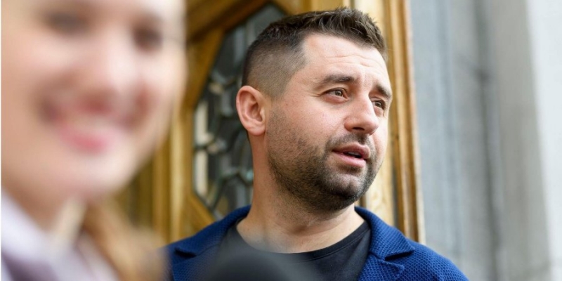 «Речь не идет о преследовании». Арахамия заявил, что ГБР обязано проверить видео со стрельбой Бутусова