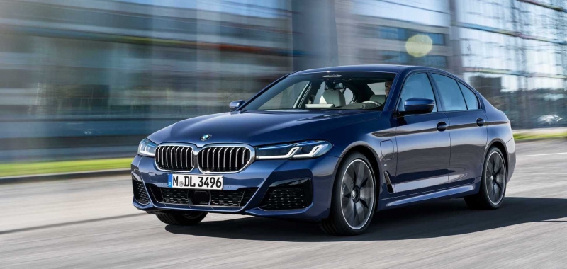 Рейтинг подержанных авто, которые больше или меньше теряют в цене