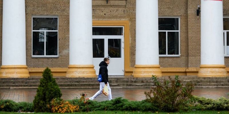 Российские оккупанты не выпускают из Мелитополя мужчин призывного возраста — мэр