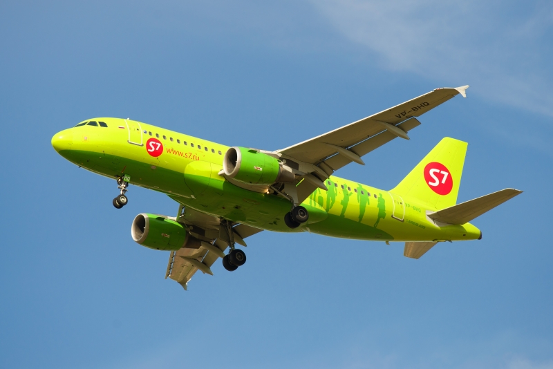 S7 Airlines временно отменяет все рейсы в Европу
