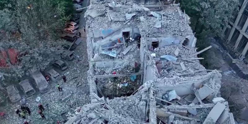 Самый разрушительный удар по&nbsp;Львову: Калибры повредили 35 зданий, убили пять человек, 40 ранены, объявлен двухдневный траур&nbsp;&mdash; главное