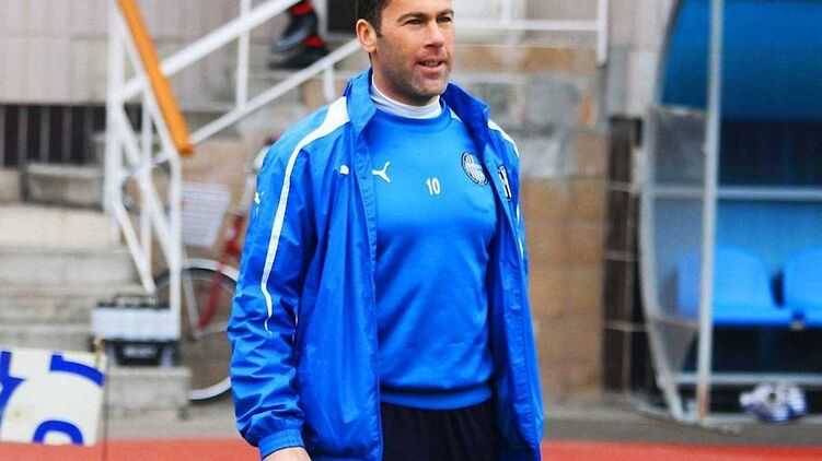 "Скажи, что судья пид@рас". Президент "Олимпика" ворвался с матами после матча в прямой эфир телеканала