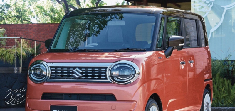 Suzuki показала новый микровэн Wagon R Smile