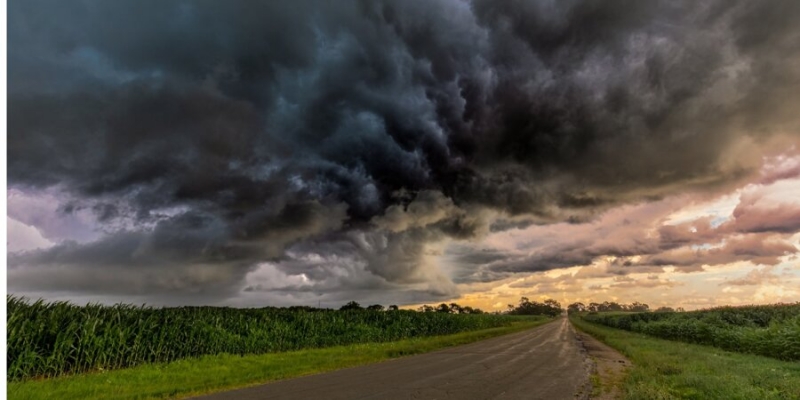 &laquo;Температура ощутимо снизится&raquo;. Синоптик посоветовала не&nbsp;пугаться грома и&nbsp;предупредила о&nbsp;погоде на&nbsp;Зеленые праздники
