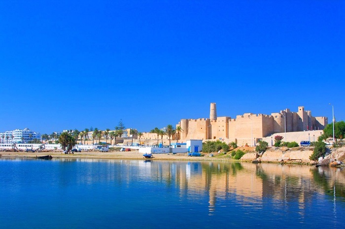 Тунис сократил карантин для туристов до 48 часов