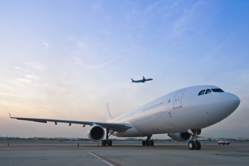 Туроператоры приостановили продажу большинства зарубежных туров