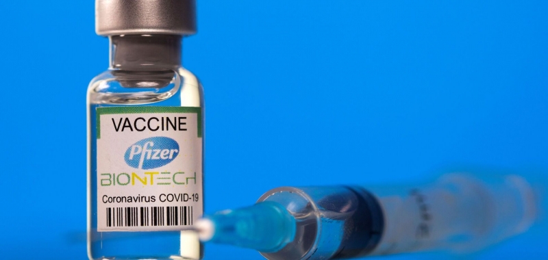 В ВОЗ оценили рекомендацию делать по три прививки Pfizer против COVID-19